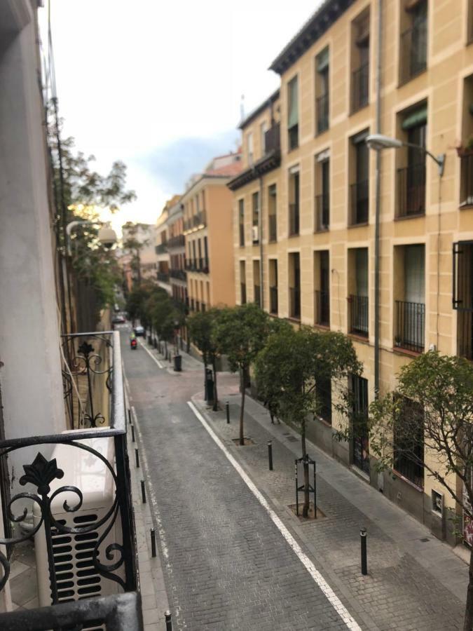 Amazing And New Apartment Five Minutes From Gran Via Madrid Eksteriør billede